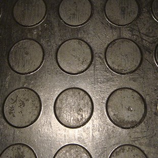 Резина в рулонах Монетка 1,2 x 10 м (2,5-3мм) НФ-213158