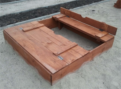 Песочница-коробка с крышками 026681