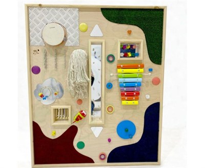 Игровая панель с тематическими изображениями, сенсорными элементами и соответствующим звучанием 0282993