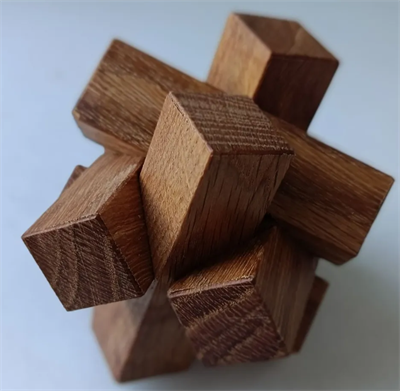 головоломка из дерева ценных пород 0281051