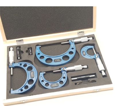 Комплект гладких микрометров ТЕХНОРЕАЛ 0-100 мм, 0,01 мм 02830962862