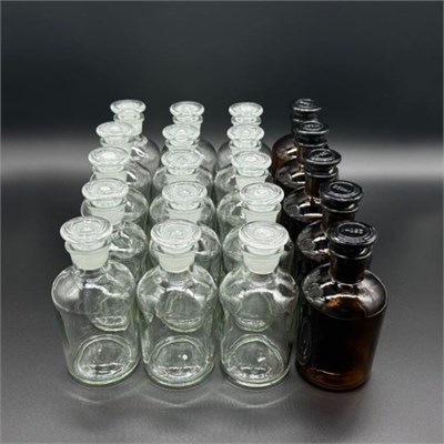 Набор склянок для растворов реактивов 250 мл с притертой пробкой, стекло (20 шт) 22CGJAGLixXvWo8UUTuBm0