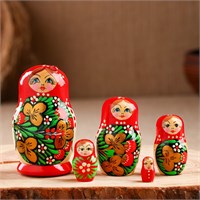 Матрёшка «Божья коровка», красный платок, 5 кукольная, 9-11 см 0282998