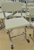 Стул ученический регулируемый для начальной школы пластик 0280706