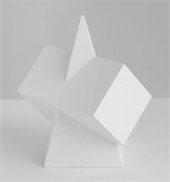 Геометрическая фигура сечение параллелепипеда в пирамиде, 20 см (гипсовая) 02829231