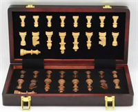 Шахматы магнитные из новозеландской сосны, настольная игра, с ферзем, 30х30см rEXaqMhfikmfca-iabvf13