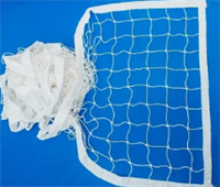 ВОЛЕЙБОЛЬНАЯ СЕТКА, ДИАМЕТР 3,0 ММ, БЕЛАЯ, ПАРАШЮТНАЯ СТРОПА, ОБШИТАЯ С 4-Х СТОРОН 0282564