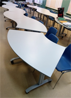 Стол складной мобильный (полукруг) 0282597