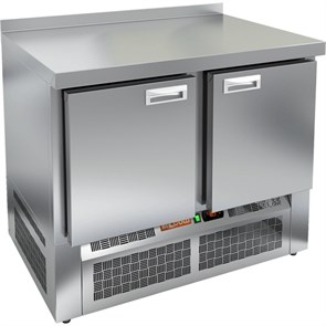 Стол морозильный HICOLD GNE 11/BT(1000х700х850 мм , 0,255кВт, 220В) GNE 11/BT-al